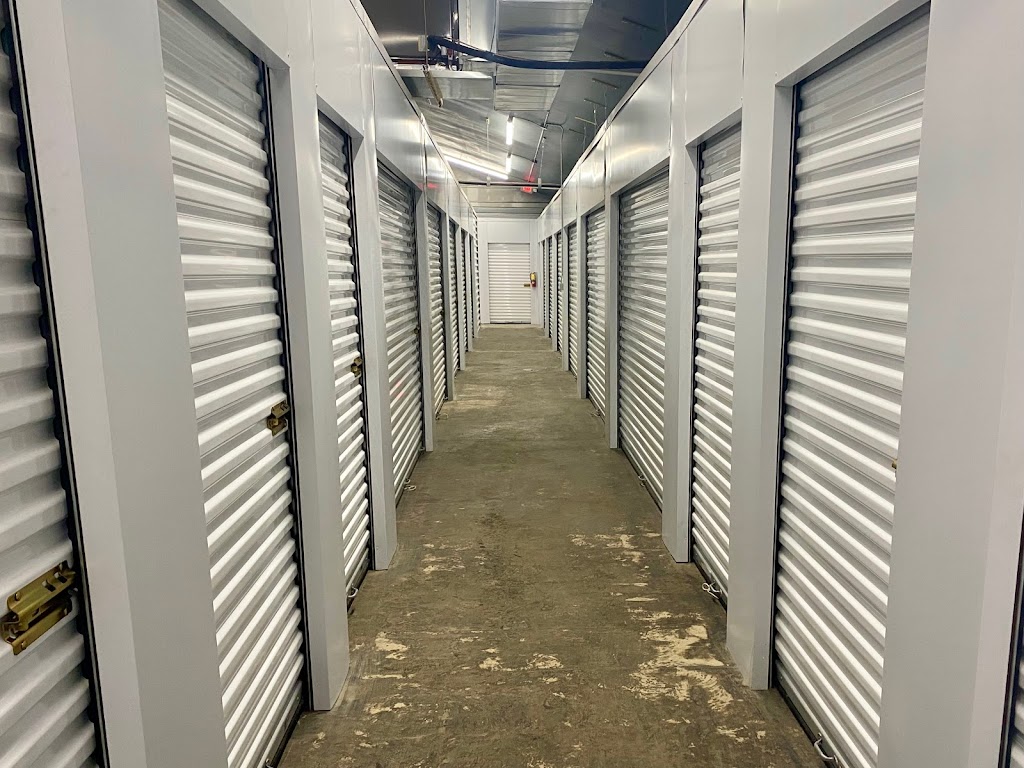 Redds Climate Controlled Self-Storage | 45 W Windsor Blvd, Windsor, VA 23487, USA | Phone: (757) 242-8999