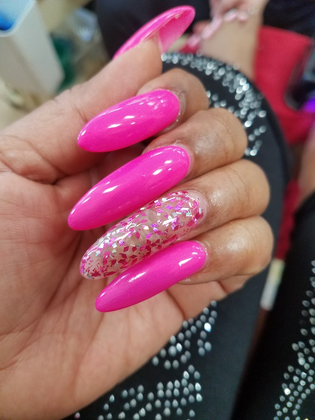 iLove VIP Nails & Spa | 2805 Walters Ln, District Heights, MD 20747, USA | Phone: (240) 704-0454