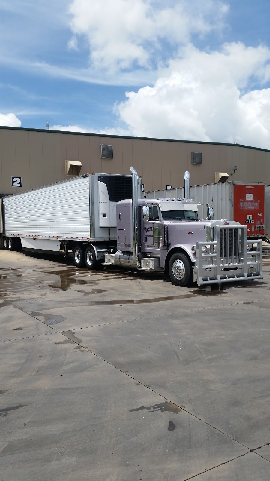 Harms Farms Trucking Inc | 2201 N 4th St, Beatrice, NE 68310, USA | Phone: (402) 673-3108