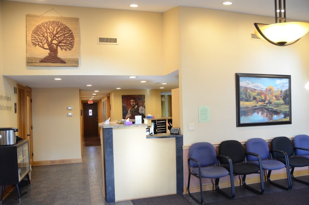 Heffernan Chiropractic Clinic | 1820 E Main St, Waukesha, WI 53186, USA | Phone: (262) 549-4555