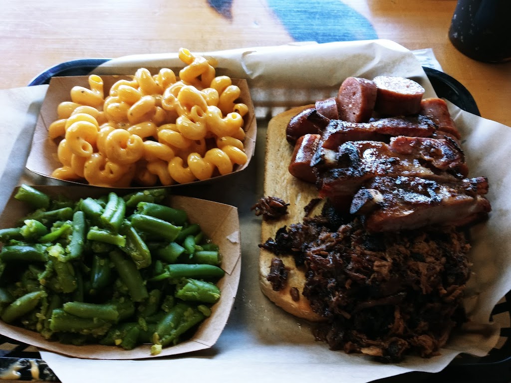 Deets BBQ | 1385 Conant St D, Maumee, OH 43537, USA | Phone: (419) 893-2335