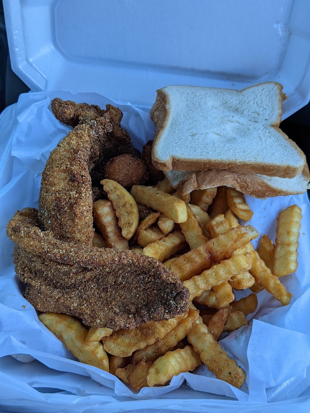 Catfish & More | 3800 S Lancaster Rd, Dallas, TX 75216, USA | Phone: (972) 773-9888