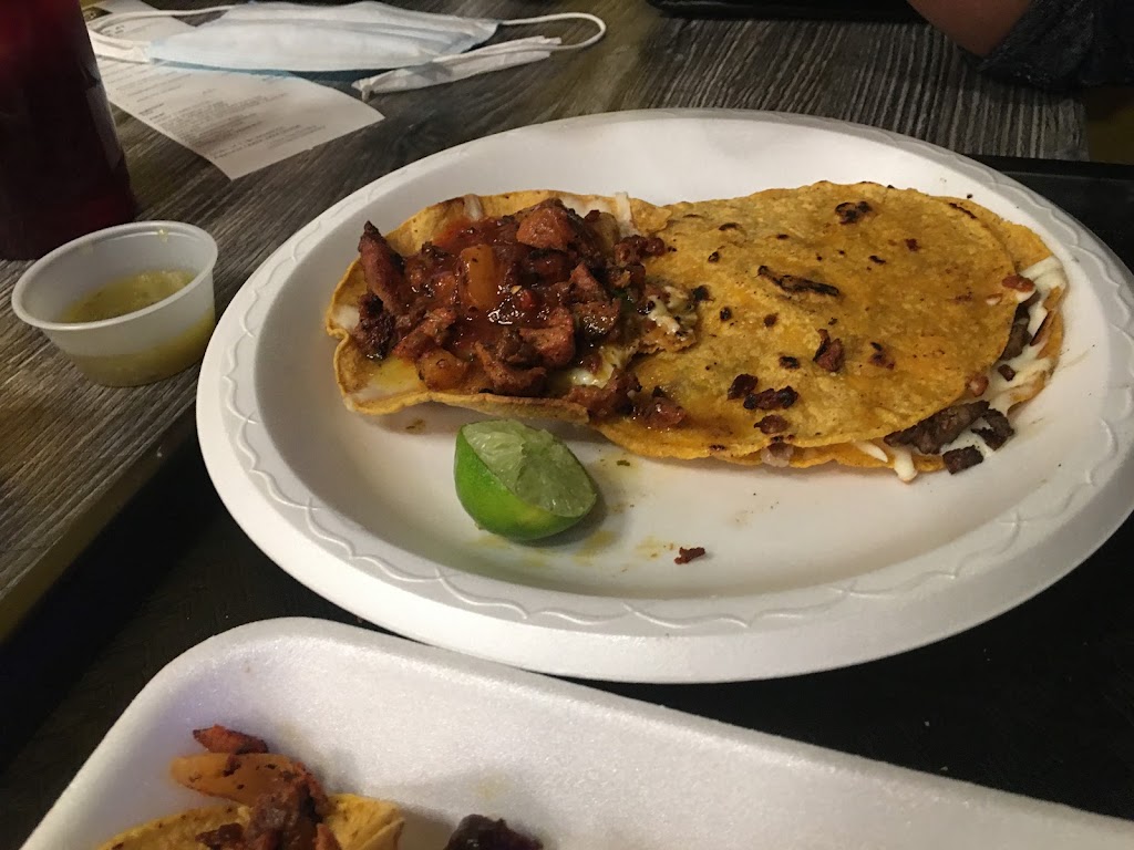 Los takuchos taqueria #1 | 7532 W Indian School Rd, Phoenix, AZ 85033, USA | Phone: (623) 849-9198