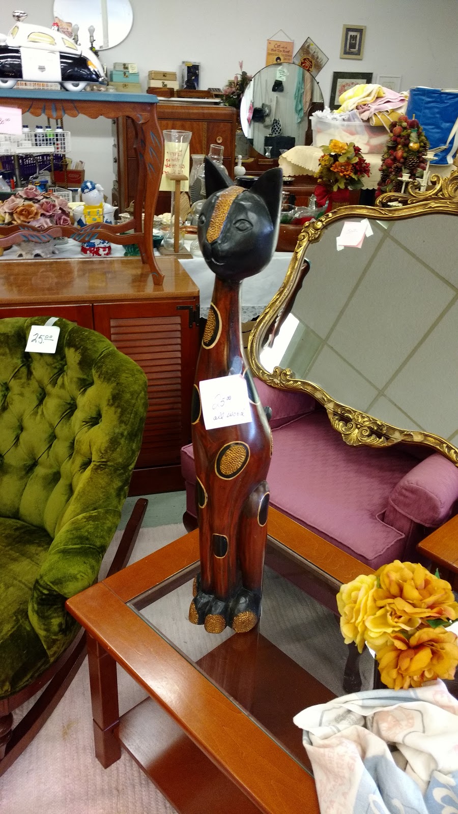 Boardwalk Thrift | 1501 Aster Ave, Akron, OH 44301, USA | Phone: (330) 835-7570