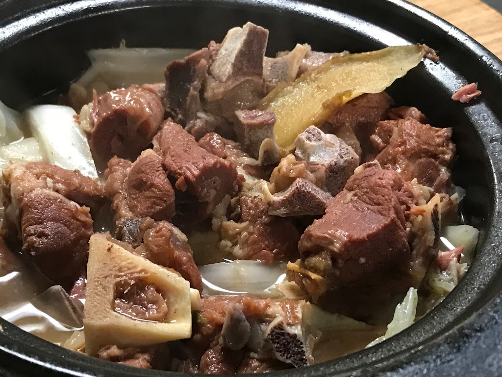 K C Chinese Rotisserie Restaurant | 8233 Olive Blvd, St. Louis, MO 63132, USA | Phone: (314) 567-0199