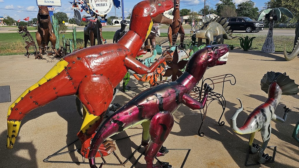 The Blue Butterfly: Art and Marketplace | 705 NE Big Bend Trail, Glen Rose, TX 76043, USA | Phone: (254) 897-9977