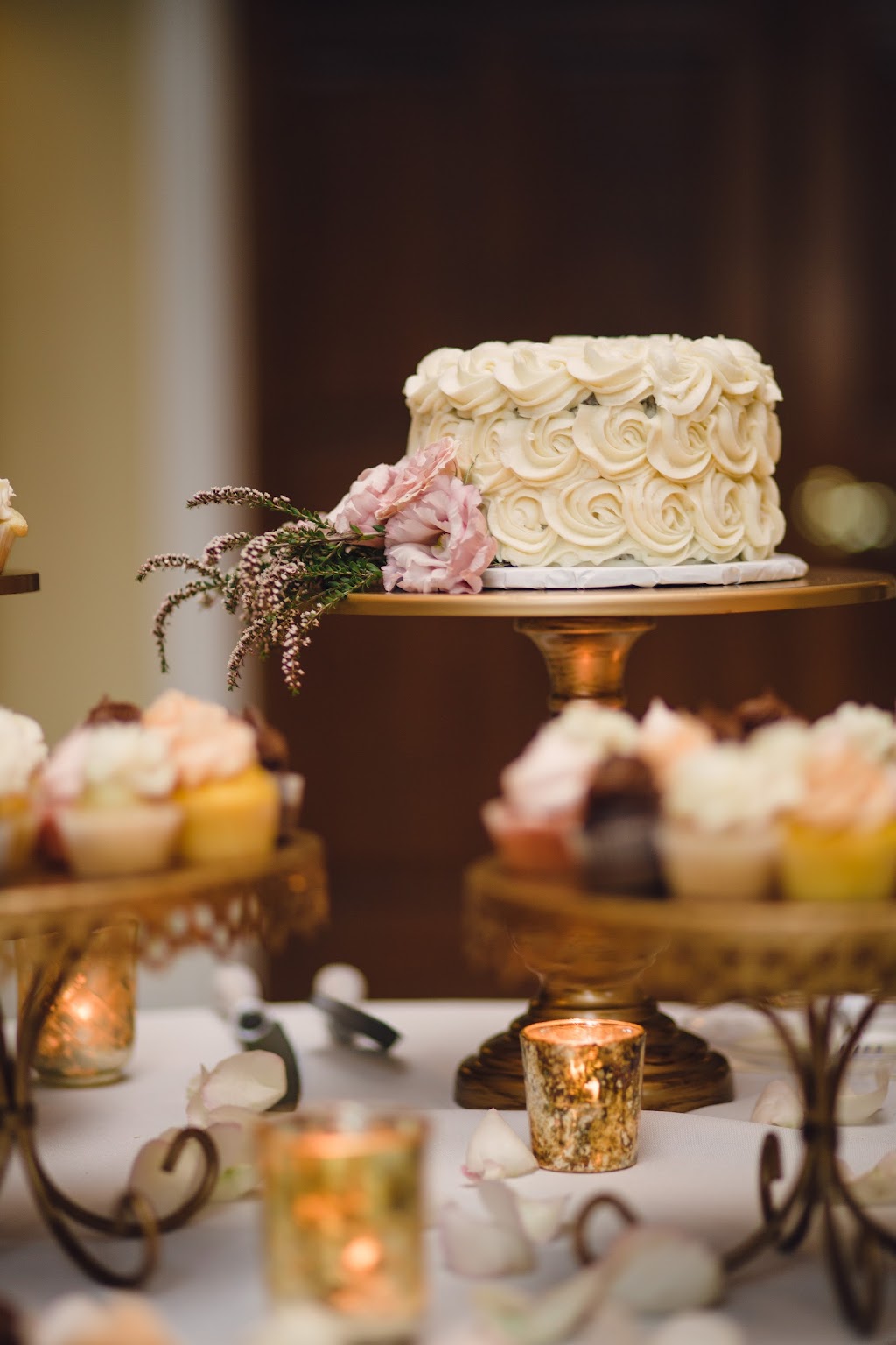 Sweet Megs Bakery | 1577 New Garden Rd, Greensboro, NC 27410, USA | Phone: (336) 299-0642