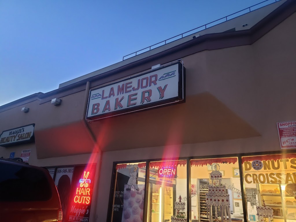 La Mejor Bakery | 11142 Burbank Blvd, North Hollywood, CA 91601, USA | Phone: (818) 752-7629
