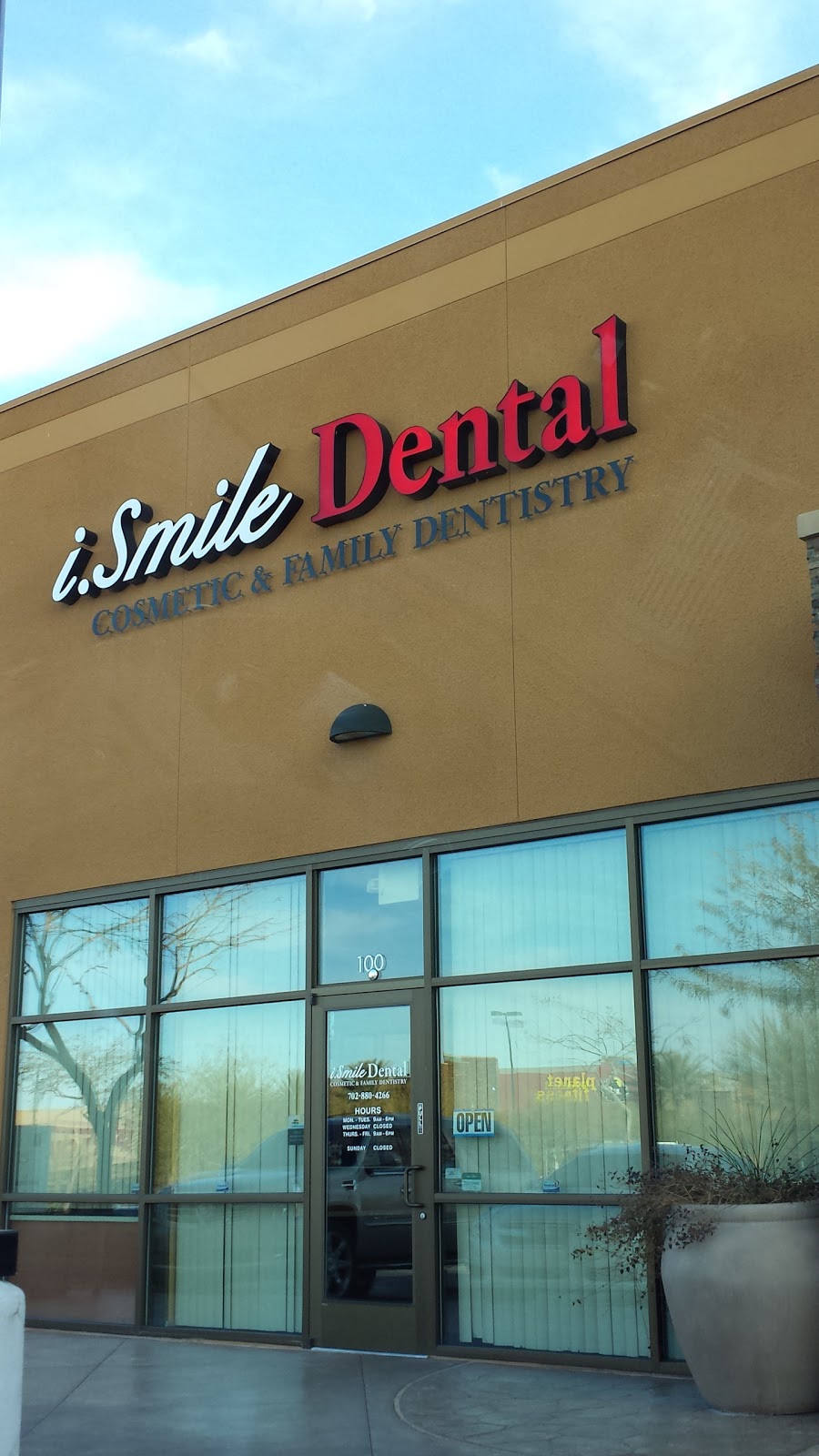 i.Smile Dental | 6020 Badura Ave #120, Las Vegas, NV 89118, USA | Phone: (702) 880-4266