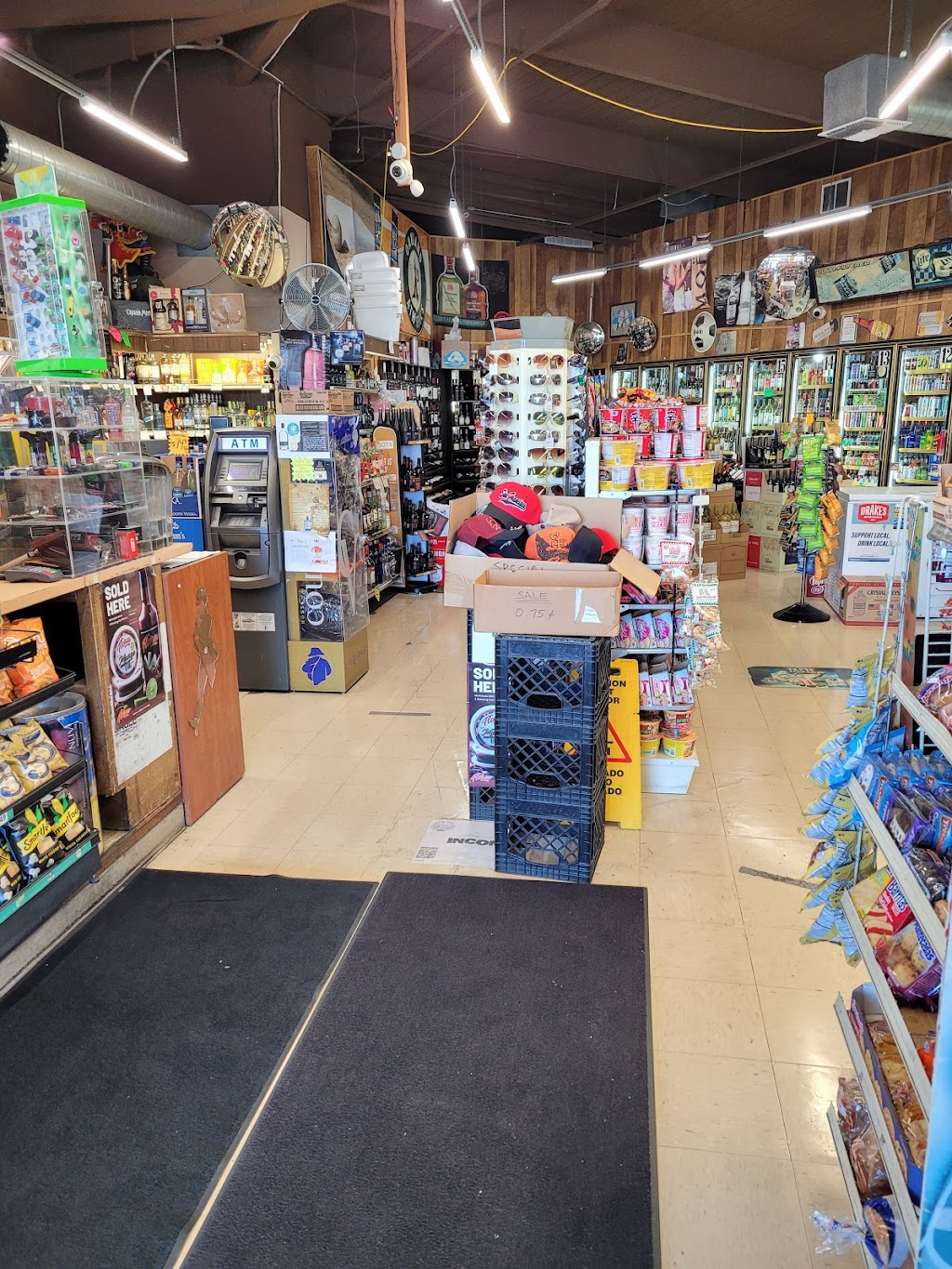 Marina Wine & Spirits | 13892 Doolittle Dr, San Leandro, CA 94577, USA | Phone: (510) 483-2596