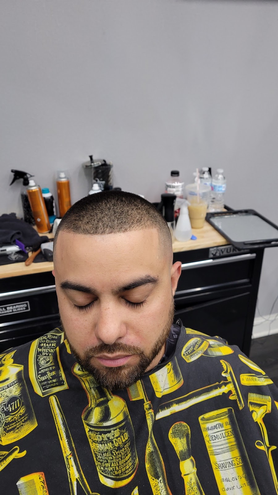 Supreme Cuts | 1316 80th St, Kenosha, WI 53143, USA | Phone: (262) 484-4044