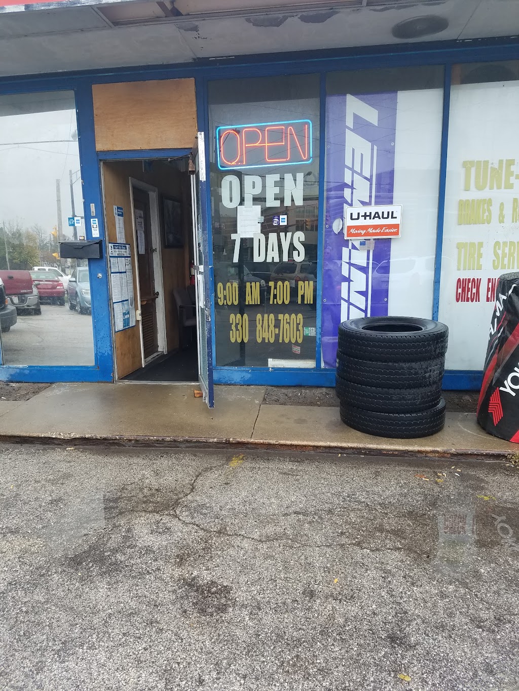 Barberton Cars & Tires Inc | 551 Norton Ave, Barberton, OH 44203, USA | Phone: (330) 848-7603