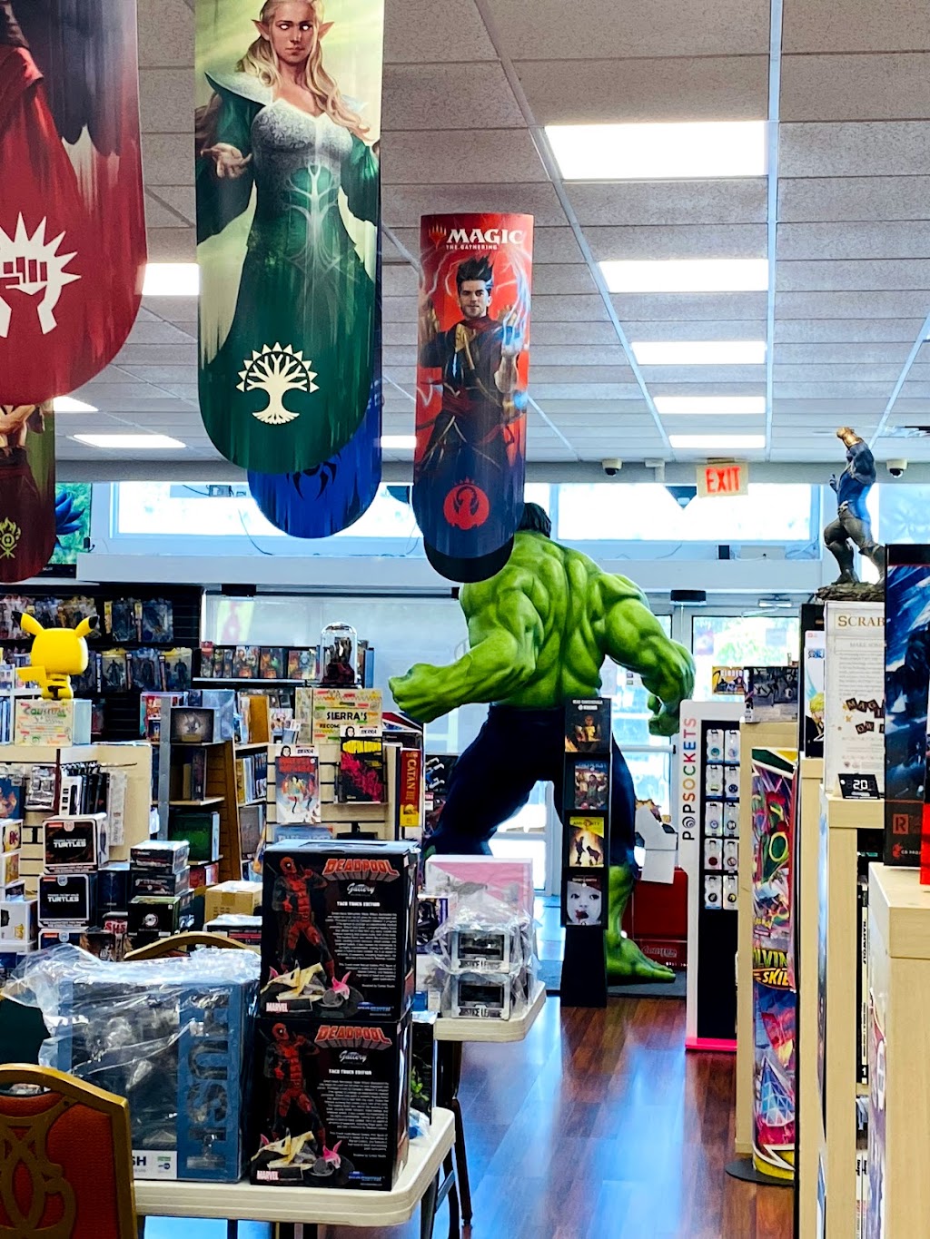 Coliseum of Comics New Tampa | 19402 Bruce B Downs Blvd, Tampa, FL 33647, USA | Phone: (813) 528-8758