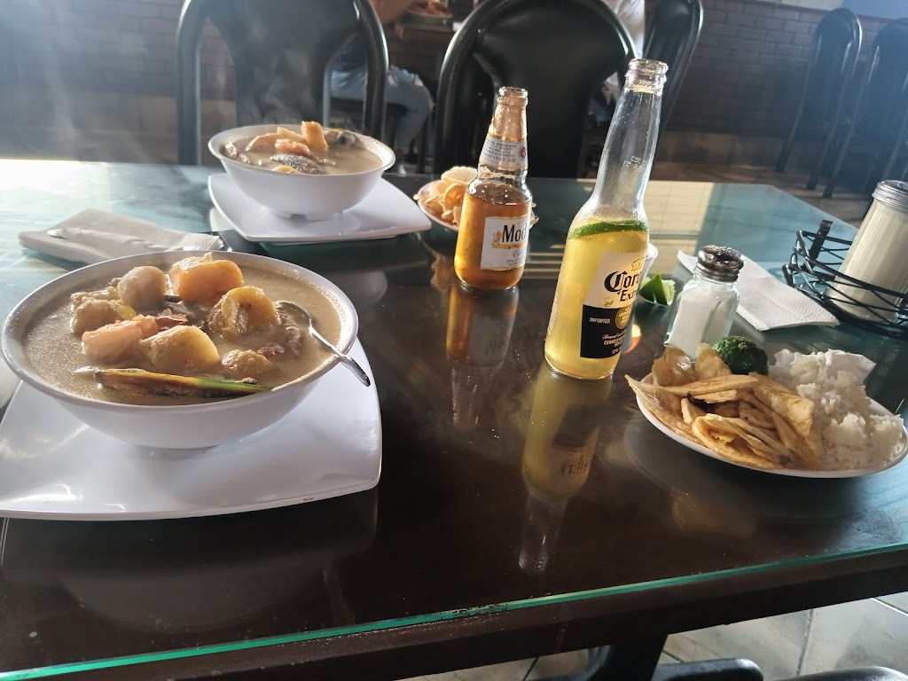 Casa Honduras Restaurant | 9131 Vermont Ave, Los Angeles, CA 90044, USA | Phone: (323) 777-1117