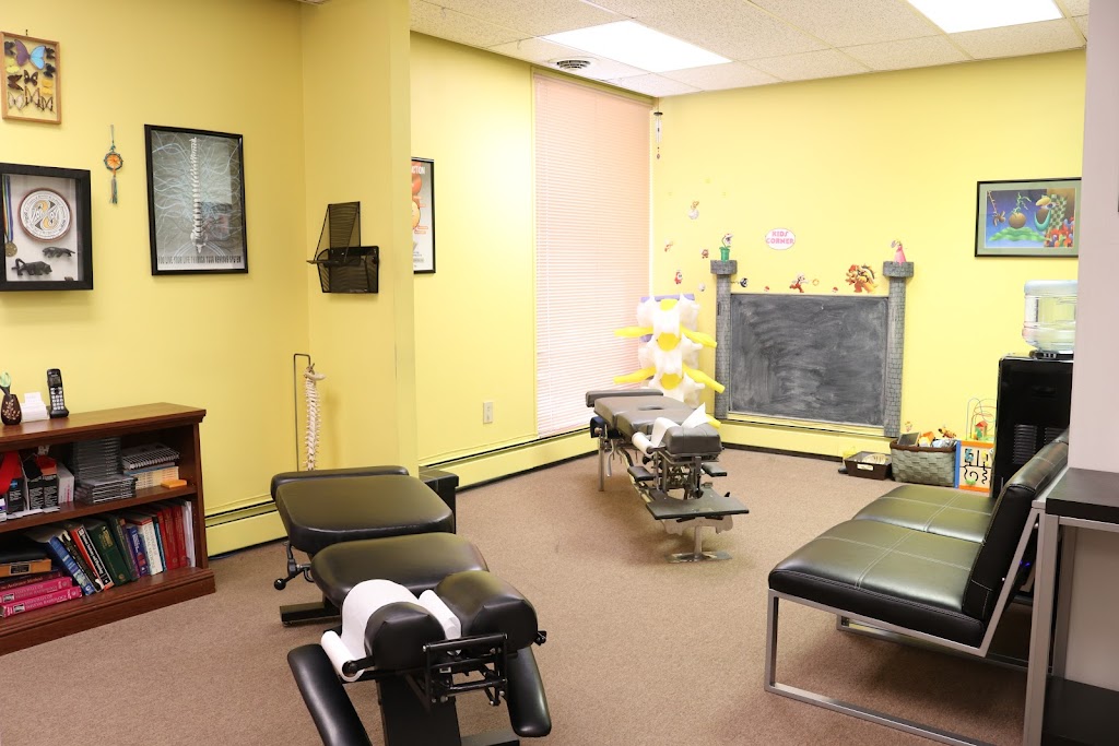 Princeton Chiropractic Wellness Center: Dr. Ari Cohn | 33 State Rd suite b, Princeton, NJ 08540, USA | Phone: (609) 683-3996