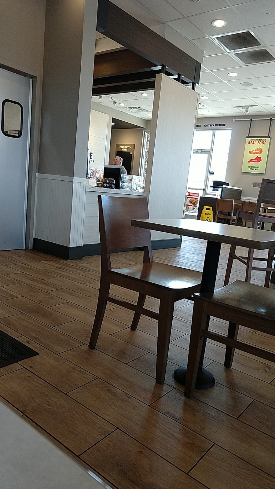 KFC | 2712 W Kettleman Ln, Lodi, CA 95242, USA | Phone: (209) 368-2234