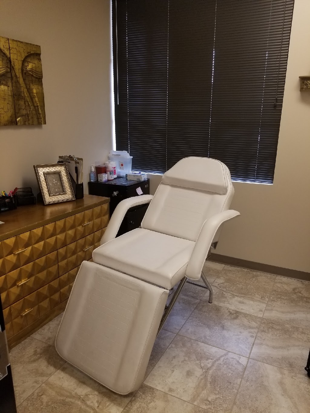 Majestic Beauty Spa PLLC | 4236 N Verrado Way a104, Buckeye, AZ 85396, USA | Phone: (623) 986-5790