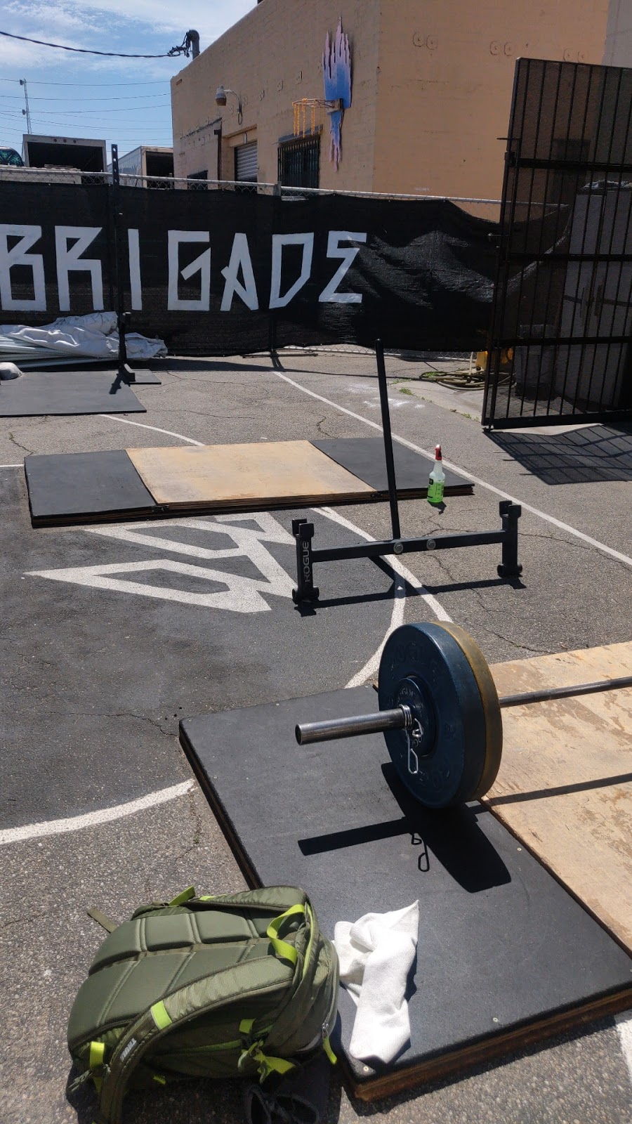 Barbell Brigade Gym | 646 Gibbons St, Los Angeles, CA 90031, USA | Phone: (323) 225-2251