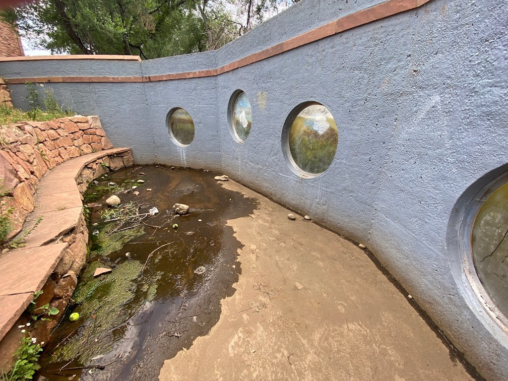 Underwater Fish Observatory | 1345 28th St, Boulder, CO 80302, USA | Phone: (303) 413-7200