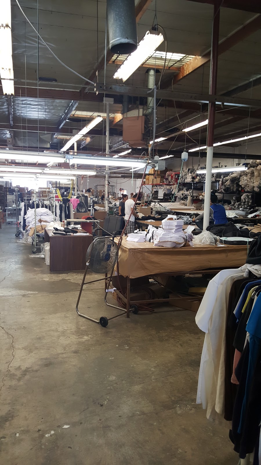 Apparel Branders | 352 W Compton Blvd, Gardena, CA 90248 | Phone: (800) 775-7227