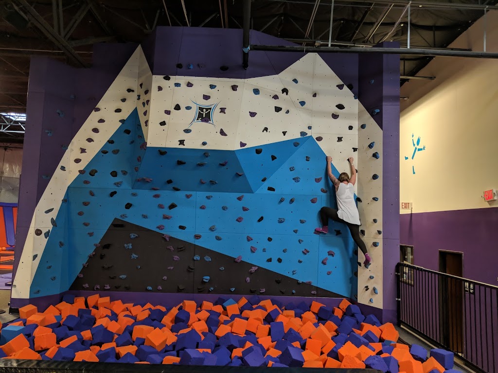 Altitude Trampoline Park at KELLER | 5650 Kroger Dr Suite 200, Fort Worth, TX 76244, USA | Phone: (817) 741-5867
