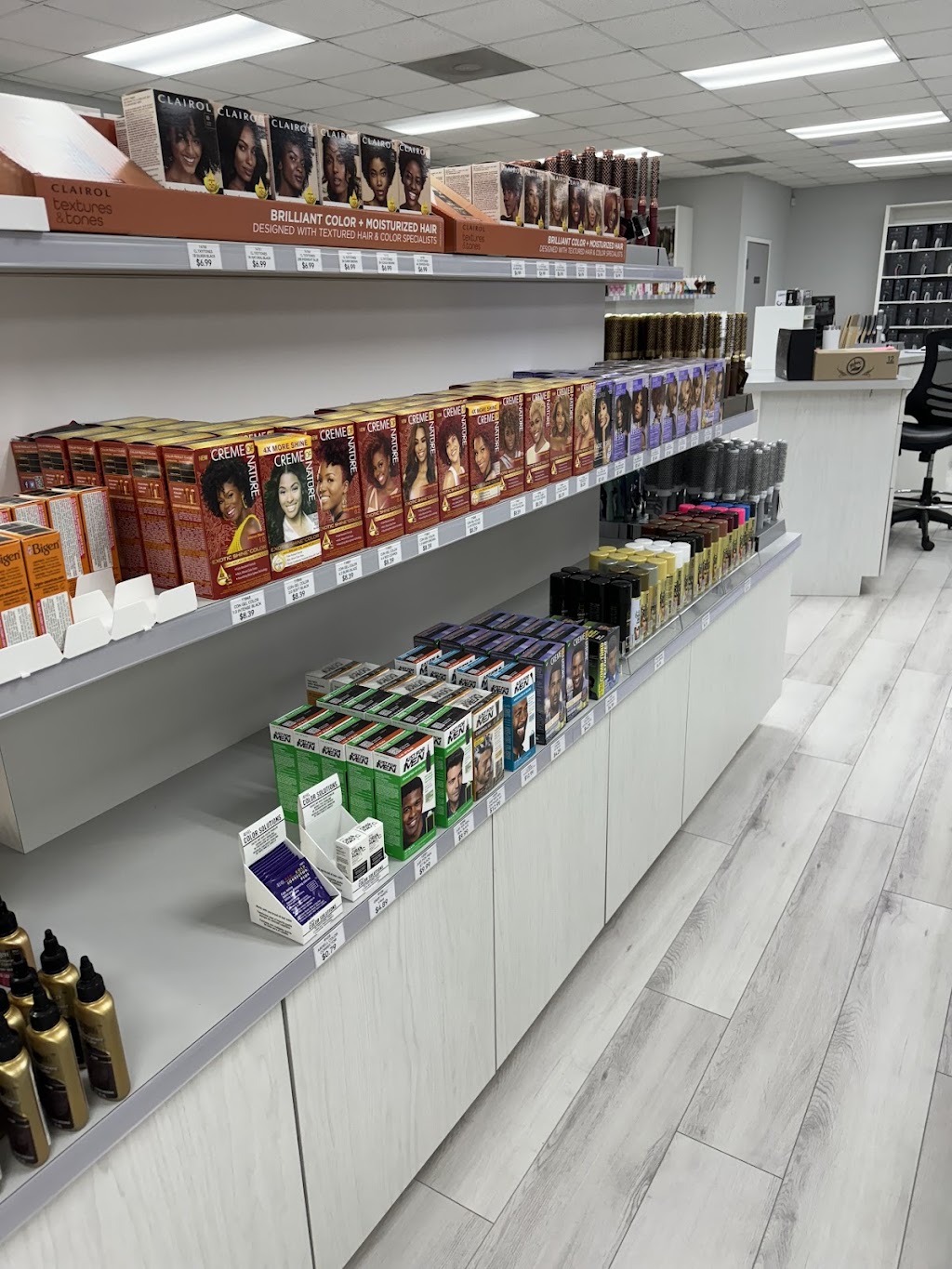 Cicelys Hair & Beauty Supplies | 406 W Columbus Dr, Tampa, FL 33602, USA | Phone: (813) 229-7905