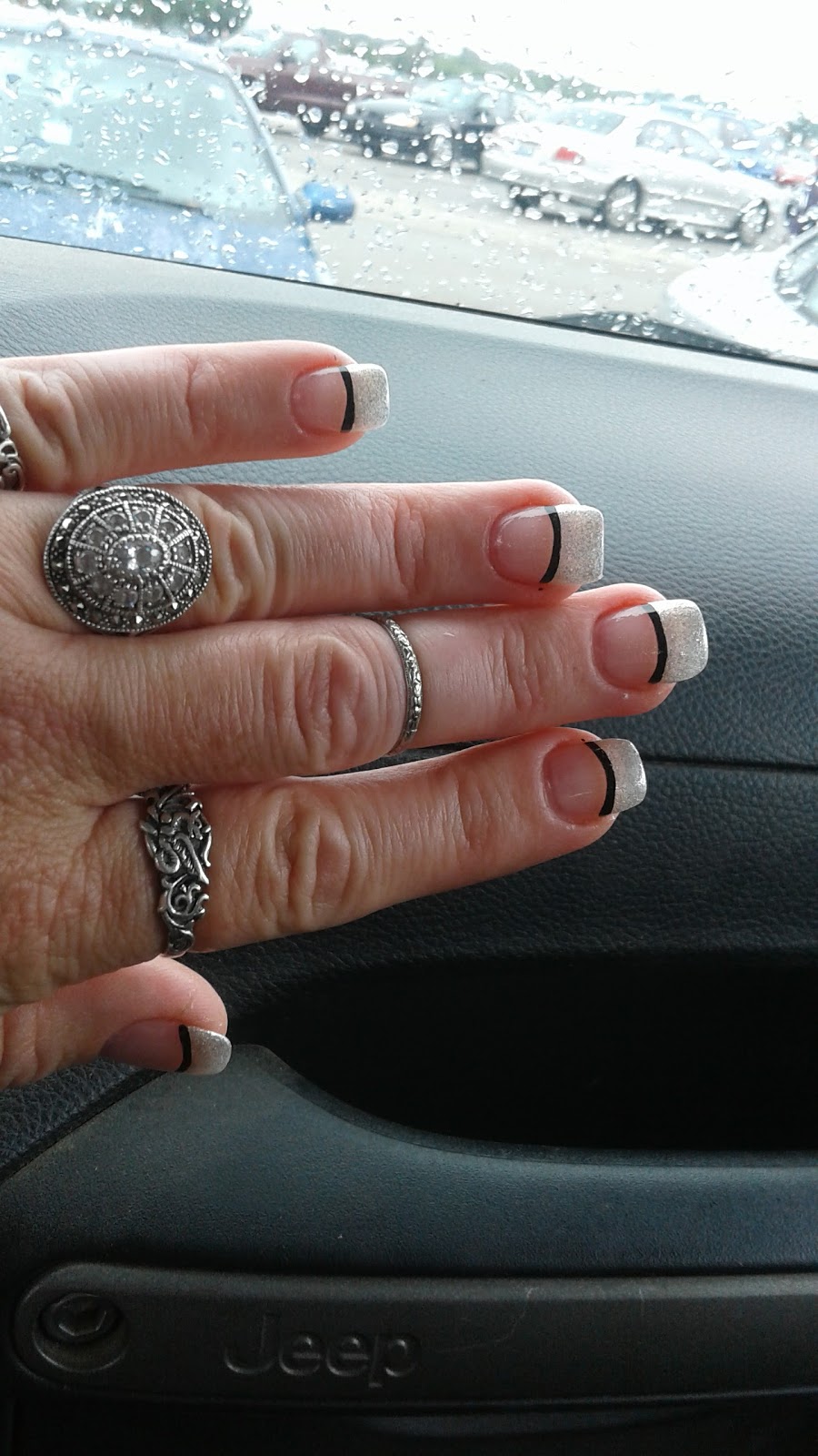Pretty Nails Corydon | 2363 Highway 135 NW, Suite 115, Corydon, IN 47112, USA | Phone: (812) 738-8880