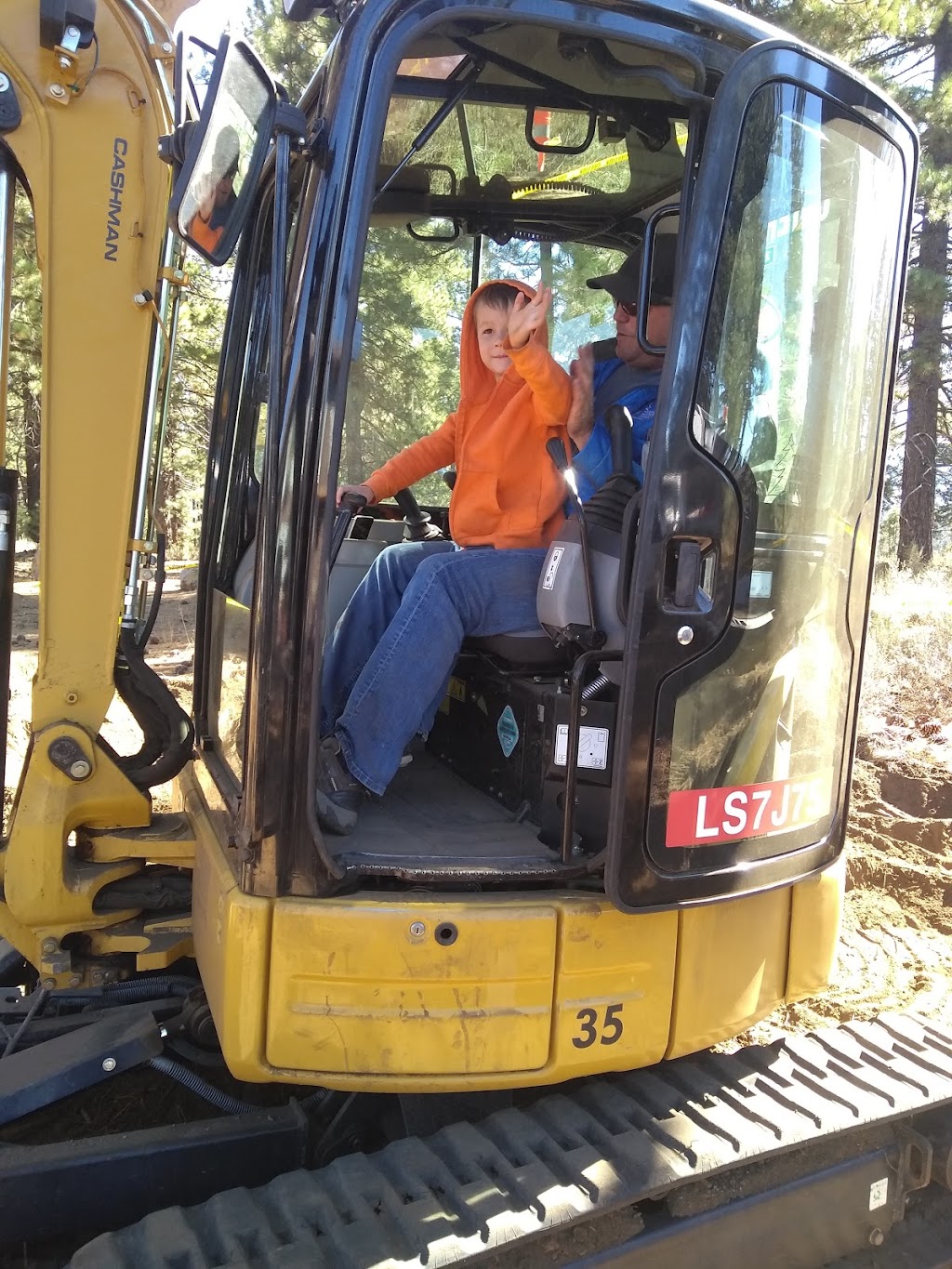 TRUCKEE PUBLIC WORKS | 10969 Stevens Ln, Truckee, CA 96161, USA | Phone: (530) 582-7707