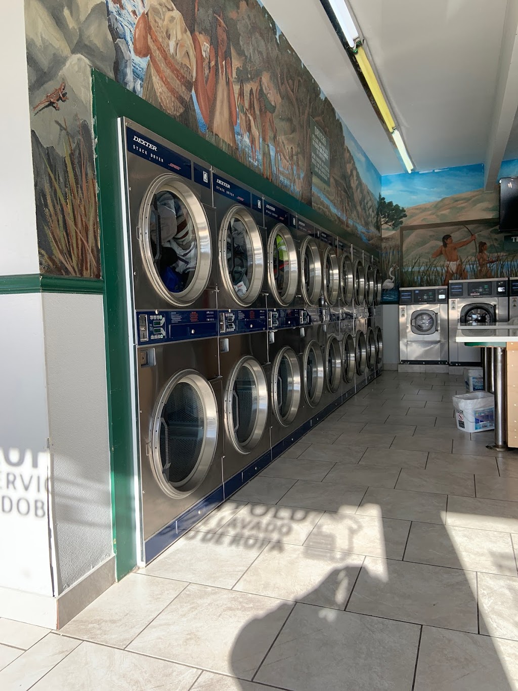 Capitola Laundry Mat | 1600 Capitola Rd, Santa Cruz, CA 95062, USA | Phone: (831) 477-9361