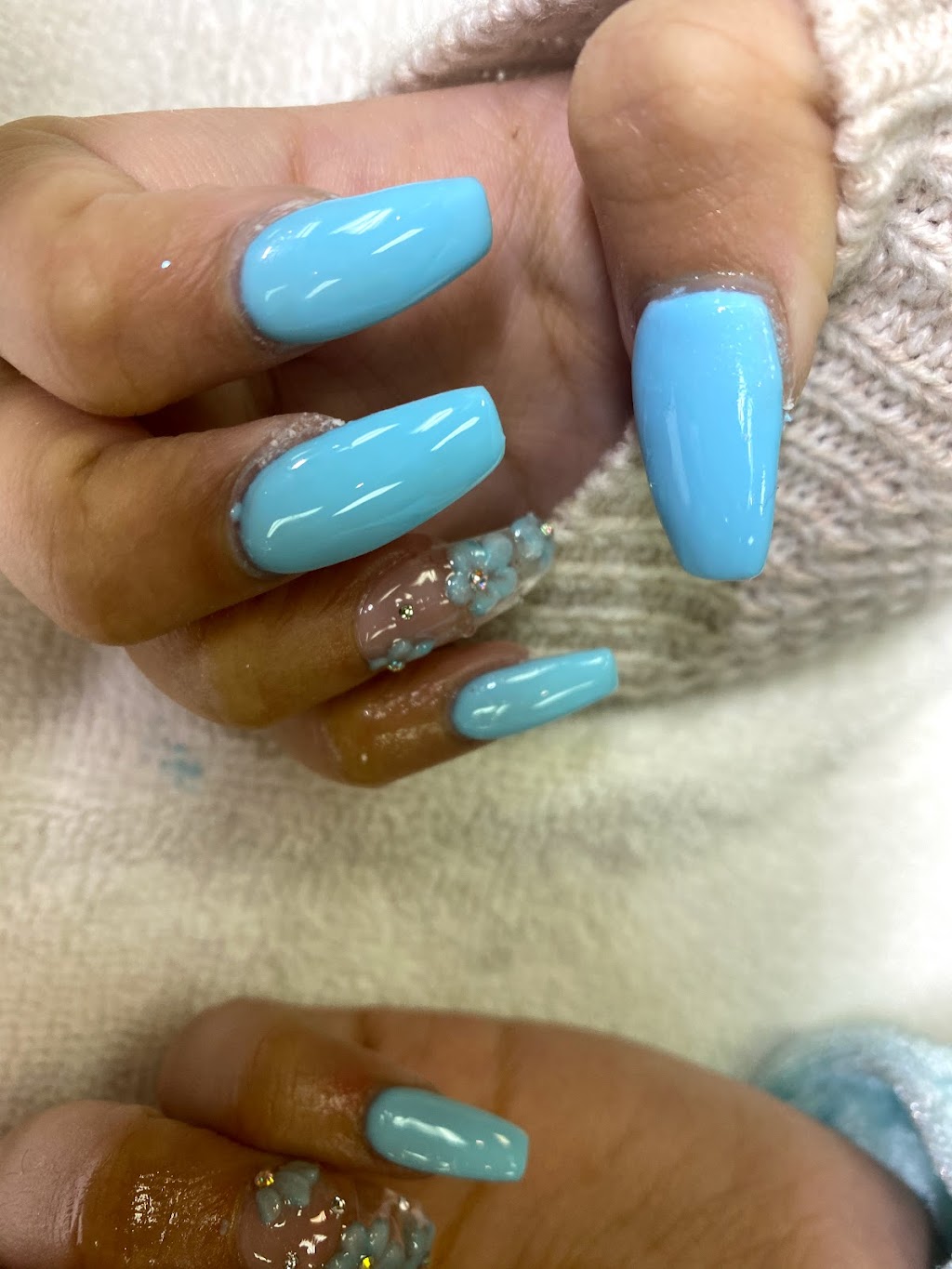 Vianna Salon & Nails | 9950 Foothill Blvd Suite J, Rancho Cucamonga, CA 91730, USA | Phone: (909) 527-3224