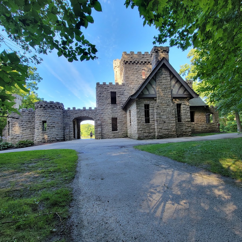 Squires Castle | 2844 River Rd, Willoughby Hills, OH 44094, USA | Phone: (216) 635-3200