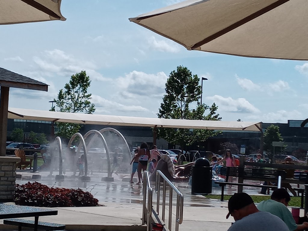 Veterans Park Splash Pad | 1121 S Houk Rd, Delaware, OH 43015, USA | Phone: (937) 998-0895