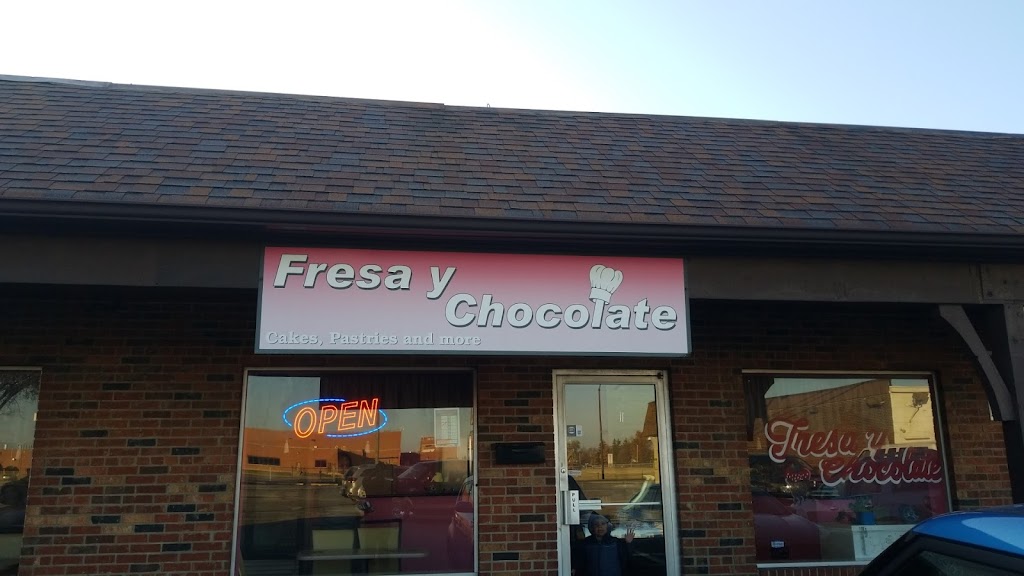 Fresa Y Chocolate | 2002 N Arlington Ave, Indianapolis, IN 46218, USA | Phone: (317) 354-1429