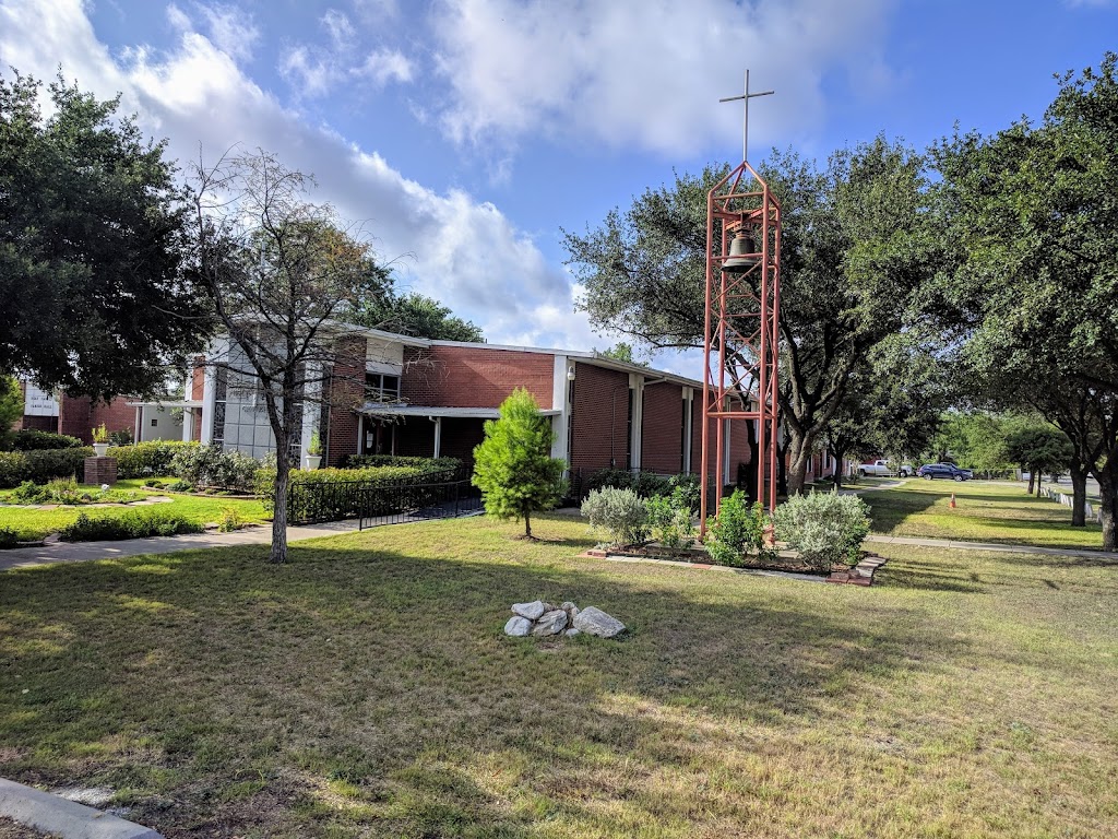 Holy Family Church | 152 Florencia Ave, San Antonio, TX 78228, USA | Phone: (210) 433-8216
