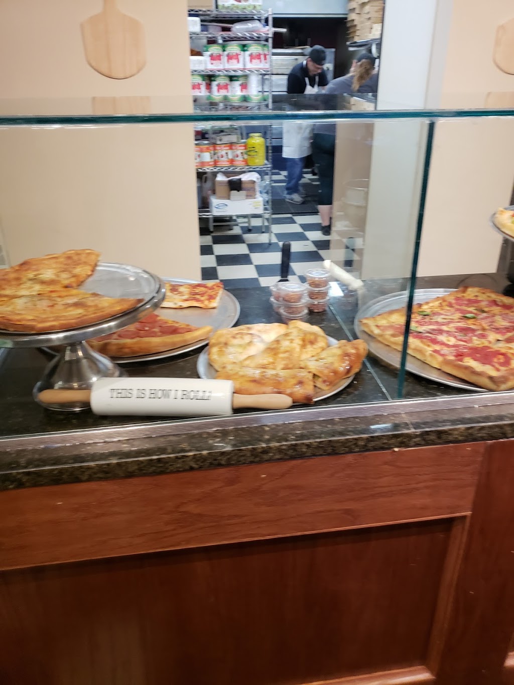 Fratellis Pizza and Cafe | 5327 Village Market, Wesley Chapel, FL 33545, USA | Phone: (813) 991-1118