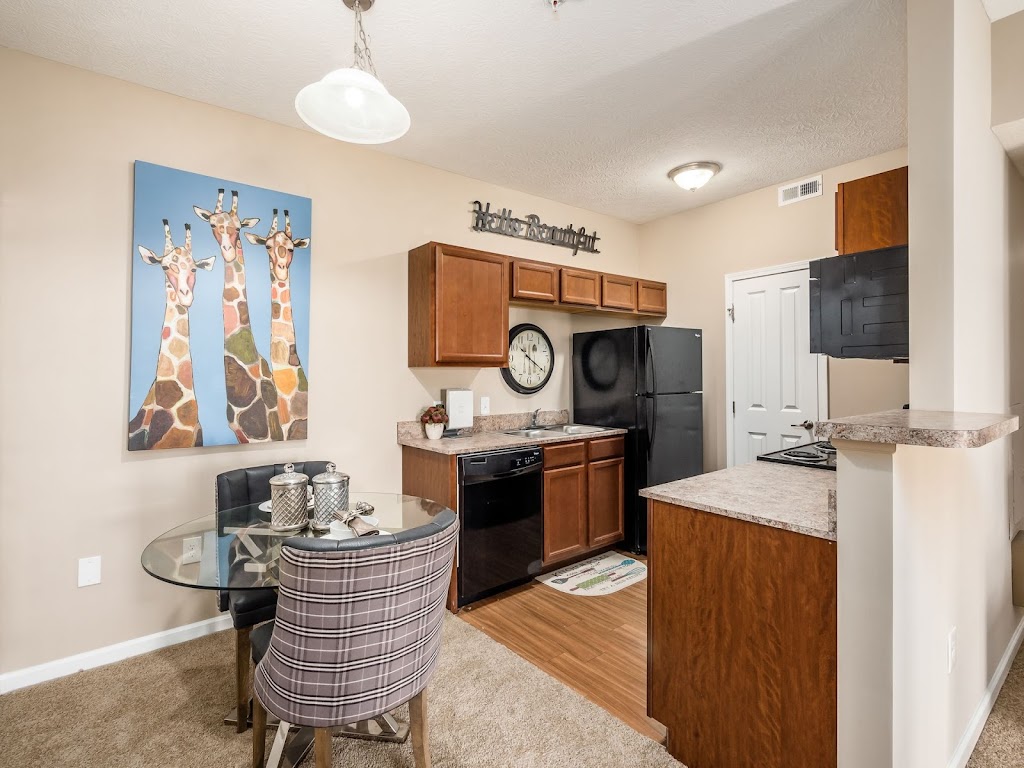 The Attleigh | 1121 Mirror Lake Pl, Columbus, OH 43228, USA | Phone: (614) 335-4870