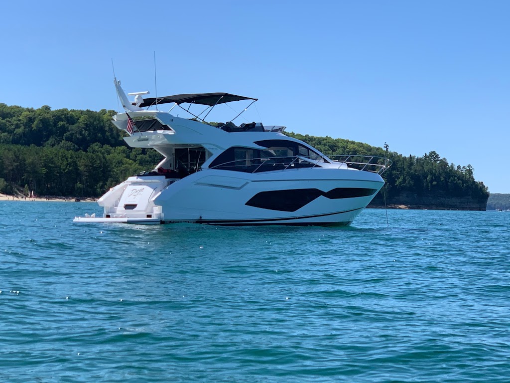 Jefferson Beach Yacht Sales | 24400 Jefferson Ave, St Clair Shores, MI 48080, USA | Phone: (866) 490-5297