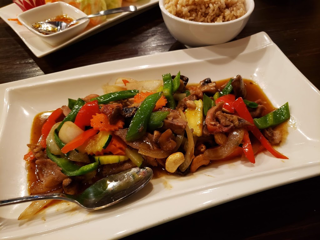 Ton Kob Thai Bistro | 1565 Eureka Rd Suite #9, Roseville, CA 95661, USA | Phone: (916) 865-4971