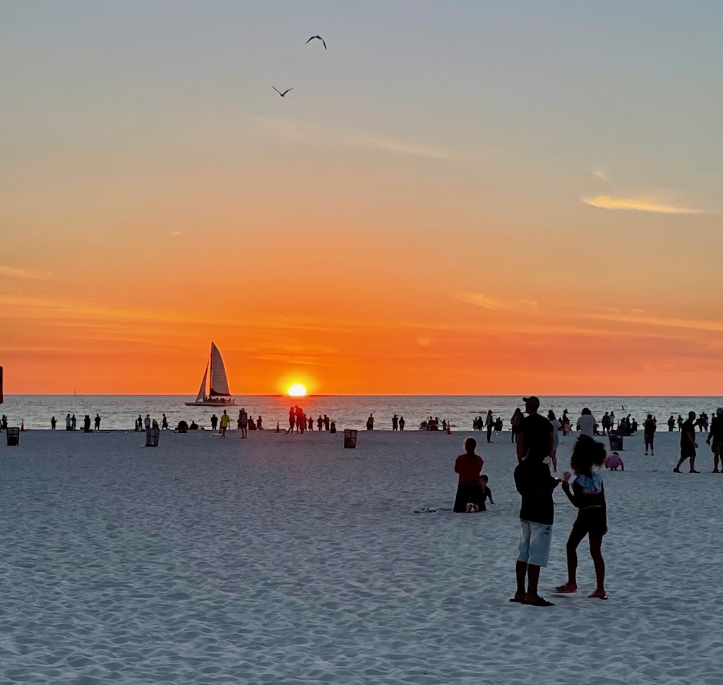 attractionsclearwaterbeach.com | 1 Causeway Blvd, outside on beach next to, Pier 60, Clearwater, FL 33767, USA | Phone: (214) 837-2120