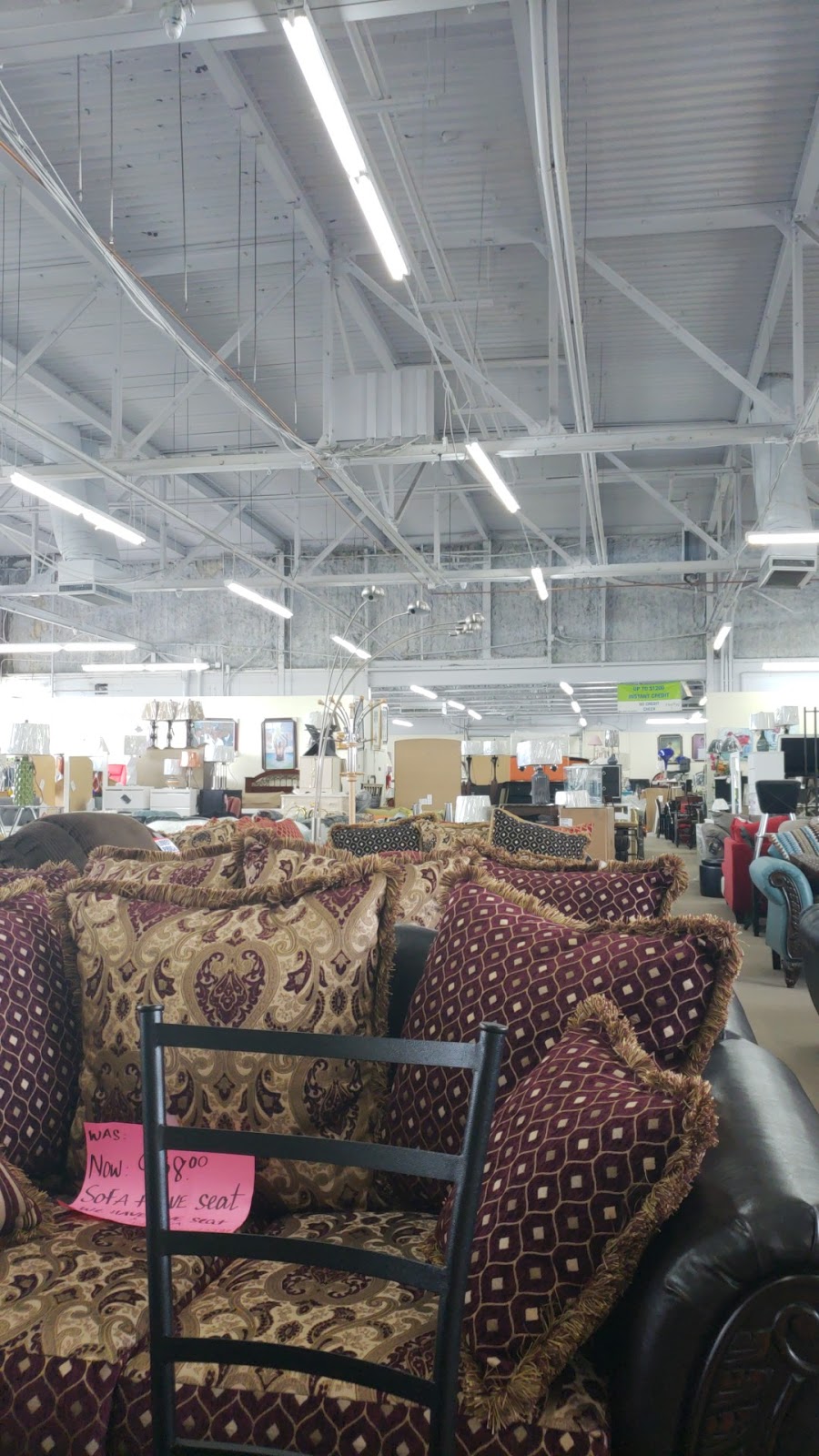 Furniture For Less | 9020 W Florissant Ave, St. Louis, MO 63136, USA | Phone: (314) 868-8199