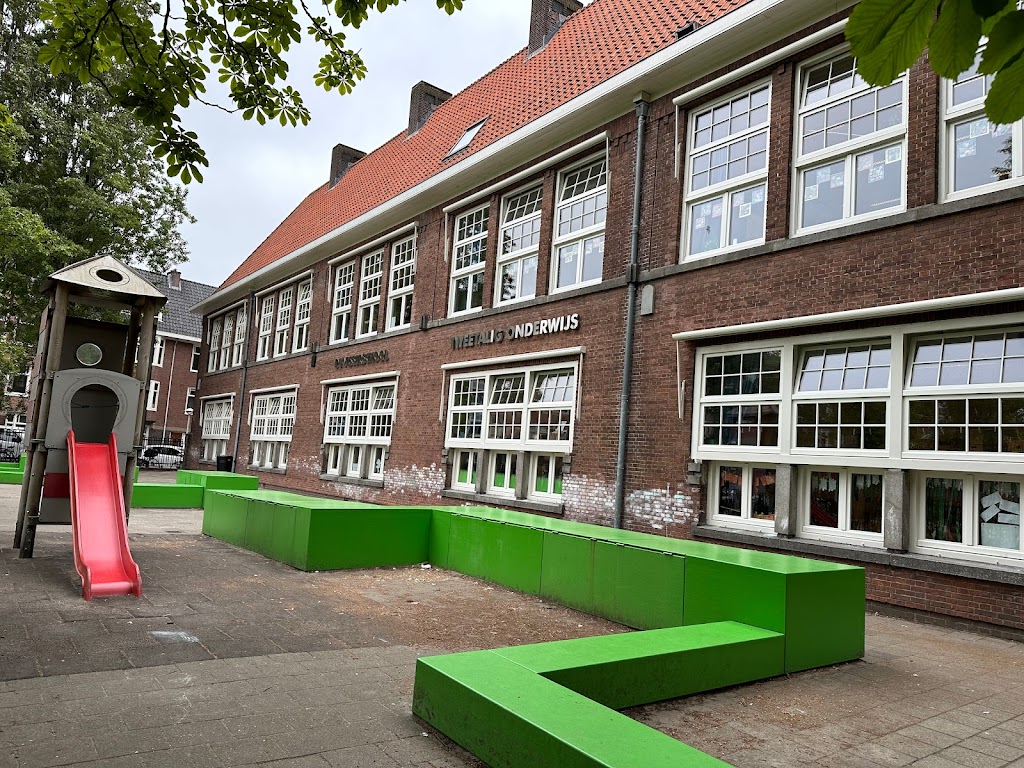 De Visserschool | Columbusplein 34, 1057 VB Amsterdam, Netherlands | Phone: 020 618 0481