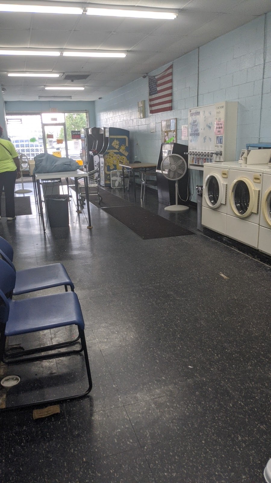 Wishy Washy Laundromat | 5430 W Broad St, Columbus, OH 43228, USA | Phone: (614) 851-1487