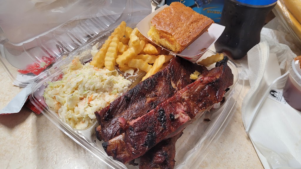 Hogs on the Hill III | 2003 Bladensburg Rd NE, Washington, DC 20018, USA | Phone: (202) 526-2027