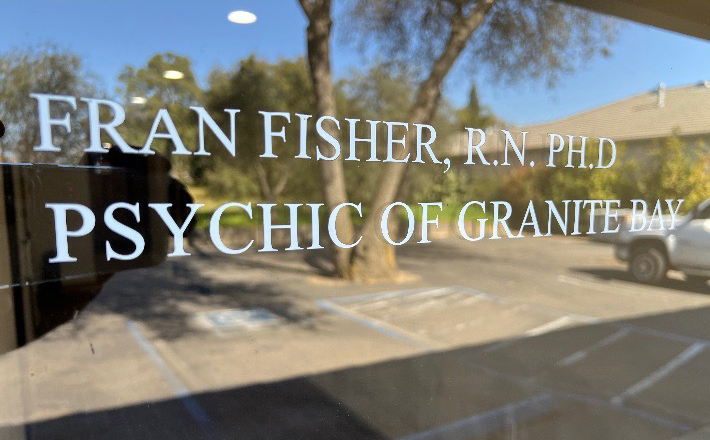 #1 Psychic of Granite Bay | 8850 Auburn Folsom Rd H, Granite Bay, CA 95746, USA | Phone: (916) 883-4400