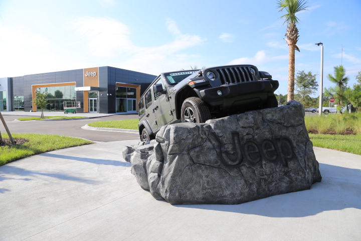 Boniface Hiers Chrysler Dodge Jeep Service | 2555 W King St, Cocoa, FL 32926, USA | Phone: (321) 452-8181