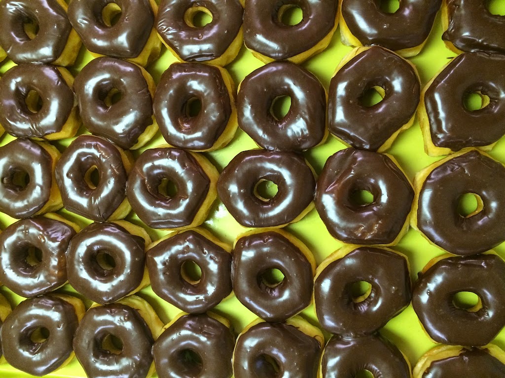 Donut Palace | 439 S Water Ave, Gallatin, TN 37066, USA | Phone: (615) 230-3993