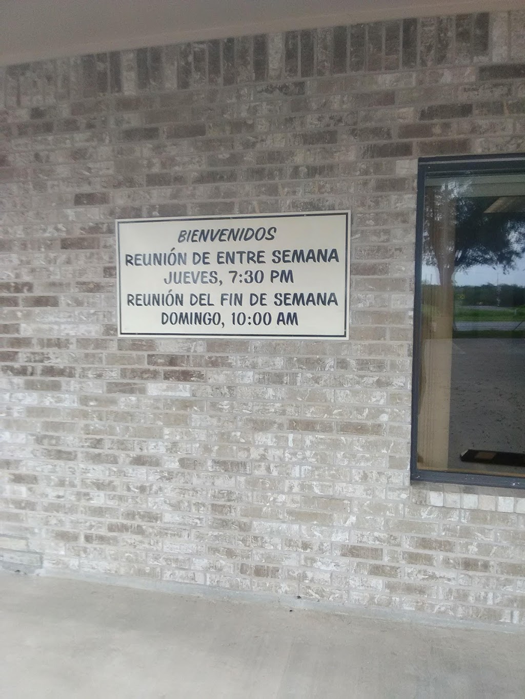 Kingdom Hall of Jehovahs Witnesses | 1402 W Viggie St, Hebbronville, TX 78361, USA | Phone: (361) 527-3606