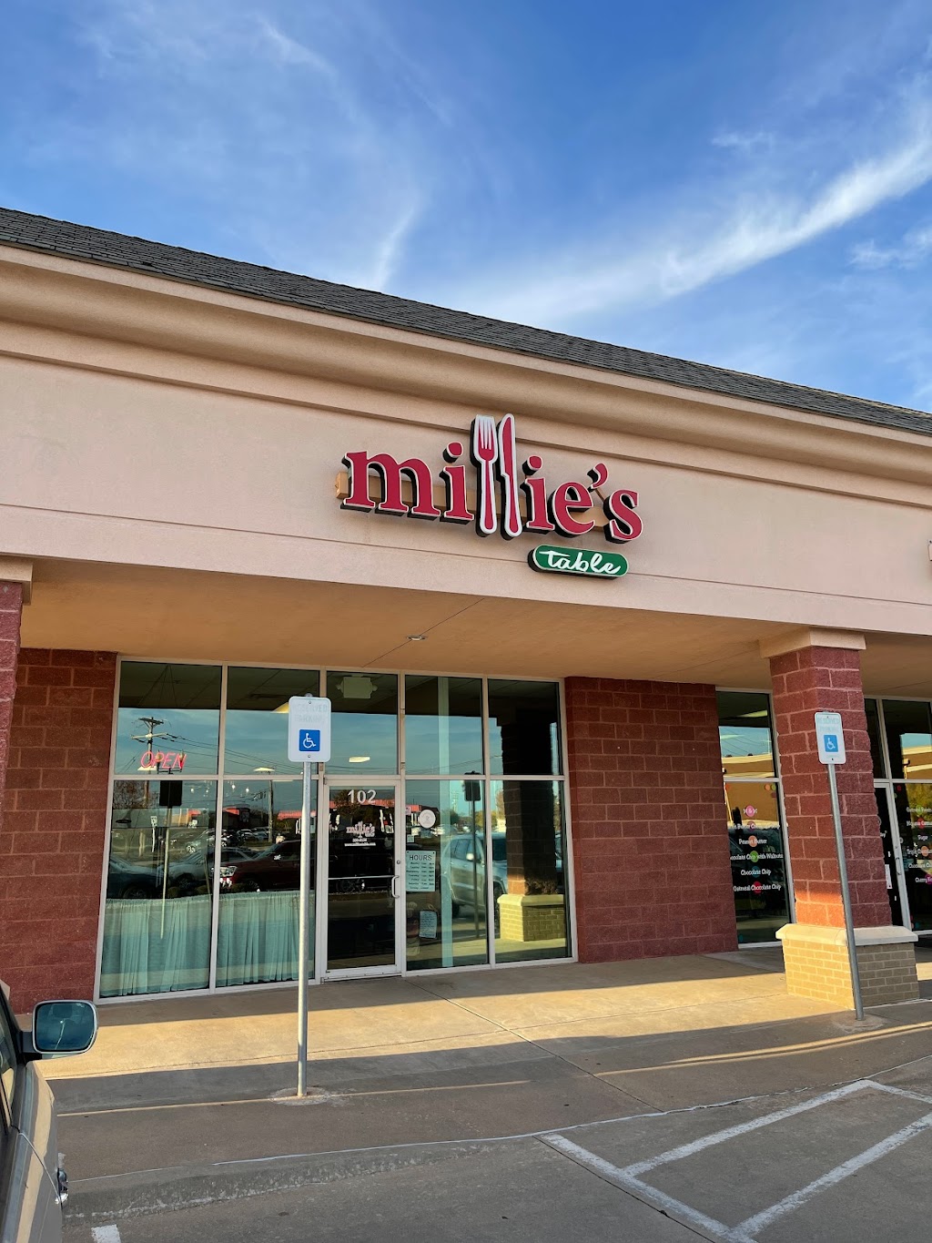 Millies Table | 1333 N Santa Fe Ave, Edmond, OK 73003, USA | Phone: (405) 330-9156
