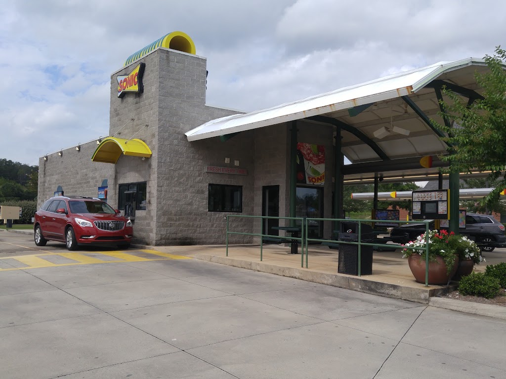 Sonic Drive-In | 64 Chelsea Pointe Drive, Chelsea, AL 35043, USA | Phone: (205) 678-5090