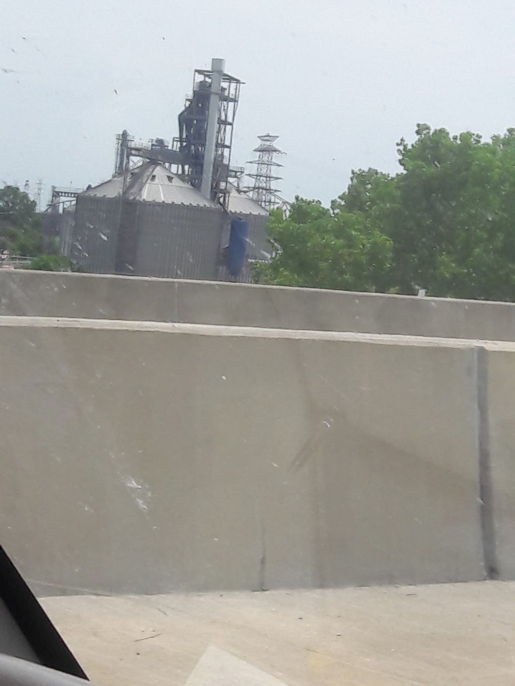 Liquid Transport Corp | 950 N 1st St, East St Louis, IL 62201, USA | Phone: (618) 482-3910